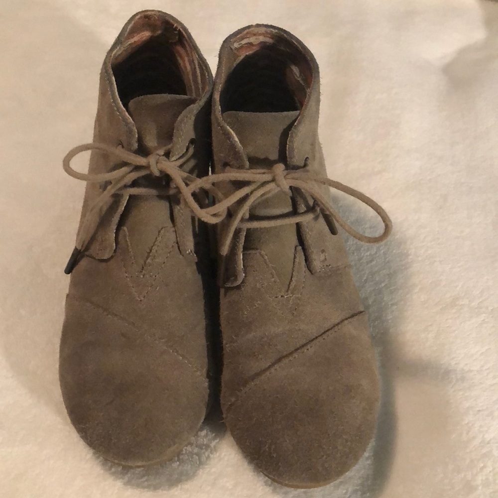 Women’s Toms Wedges